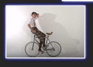 Photo:  FLORIAN BLMMEL - CYCLE ARTIST     -     Photo:  Toofan Hashemi
