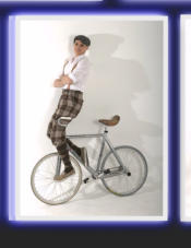 Photo:  FLORIAN BLMMEL - CYCLE ARTIST     -     Photo:  Toofan Hashemi
